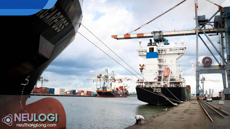 Điểm mặt các loại phí vận chuyển đường biển nội địa tăng hiện nay