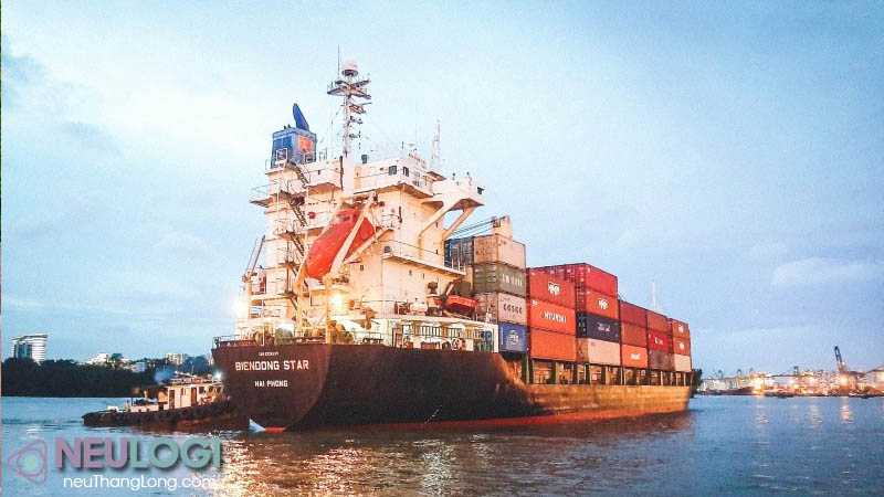 Tuyến hàng hải quốc tế nhộn nhịp nhất thế giới ở đâu?